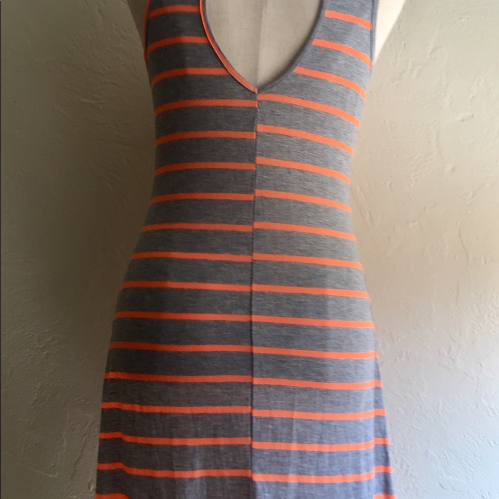 Open Back Dress - Picture 4 of 5